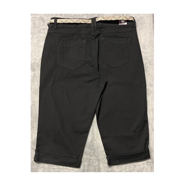 Gloria Vanderbilt Black Skimmer Capri Jeans w/Belt Size 8 NWT - Picture 2 of 3